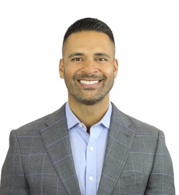 Portrait of Tony Johal, Broker & Team Leader